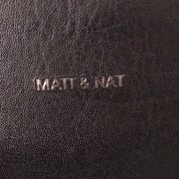 Bag by Matt and Nat Make me an offer - Picture 3 of 4